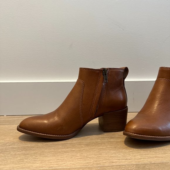 *EUC Only Worn Once* Madewell Leather Booties The Asher Boots size 5.5 - Picture 7 of 16